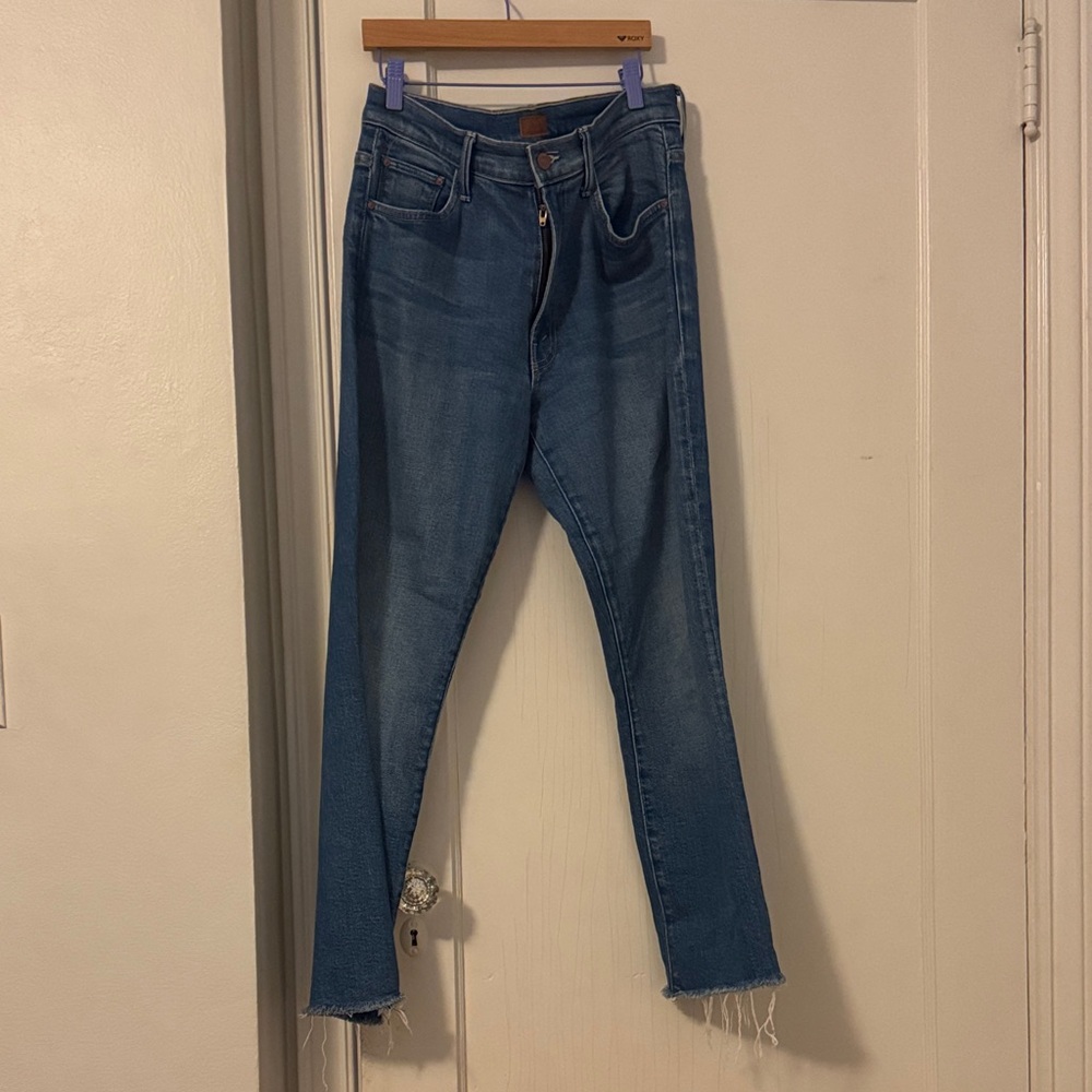 MOTHER Ankle Jeans The Insider Ankle Fray (Eager Beaver)